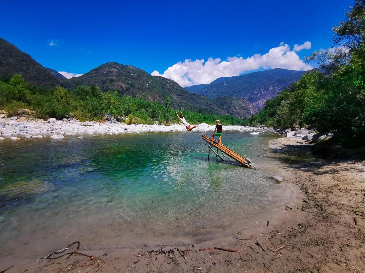 Camping Melezza Лозон Экстерьер фото